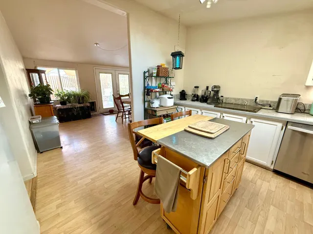 $369,000 | 814 South Summit Avenue, Rosalia, WA 99170