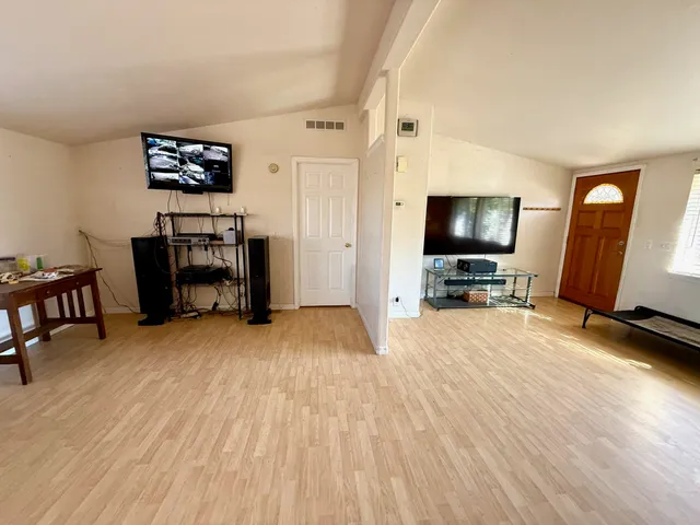 $369,000 | 814 South Summit Avenue, Rosalia, WA 99170