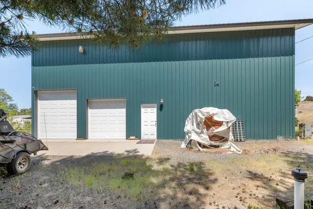 $369,000 | 814 South Summit Avenue, Rosalia, WA 99170