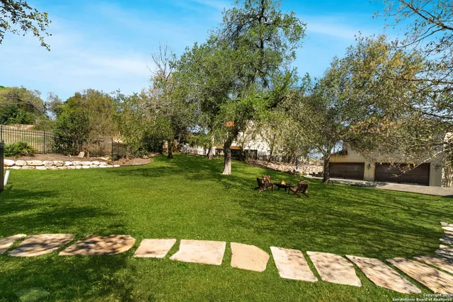 $850,000 | 728 Garraty Circle, Terrell Hills, TX 78209