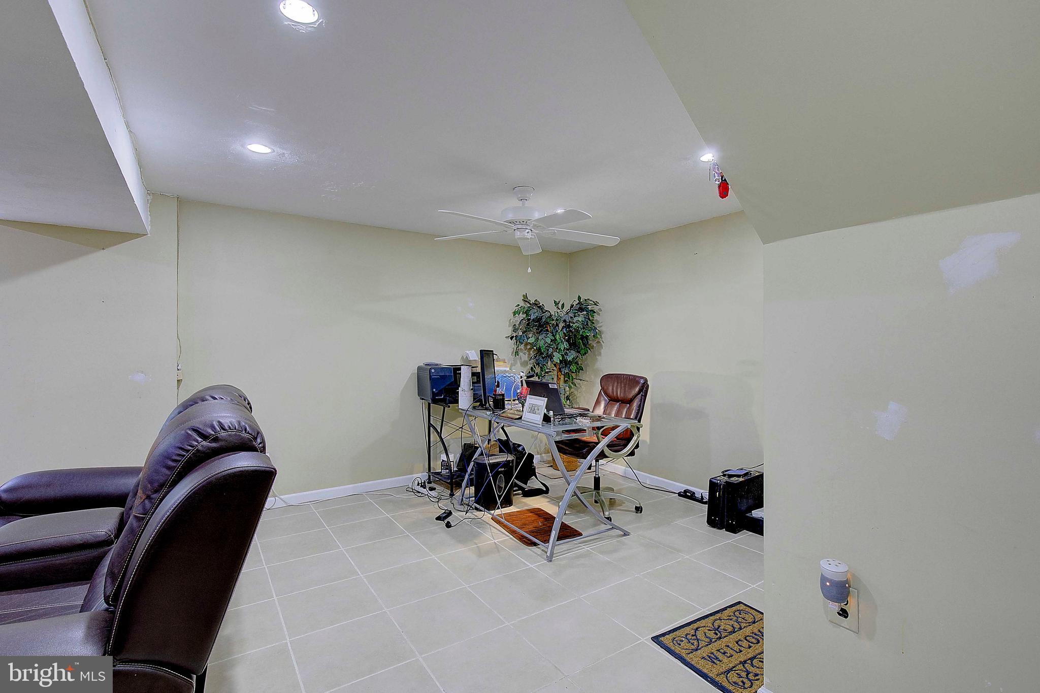 9209 Roxanne Drive Lanham, MD 20706 - Photo 21 of 33