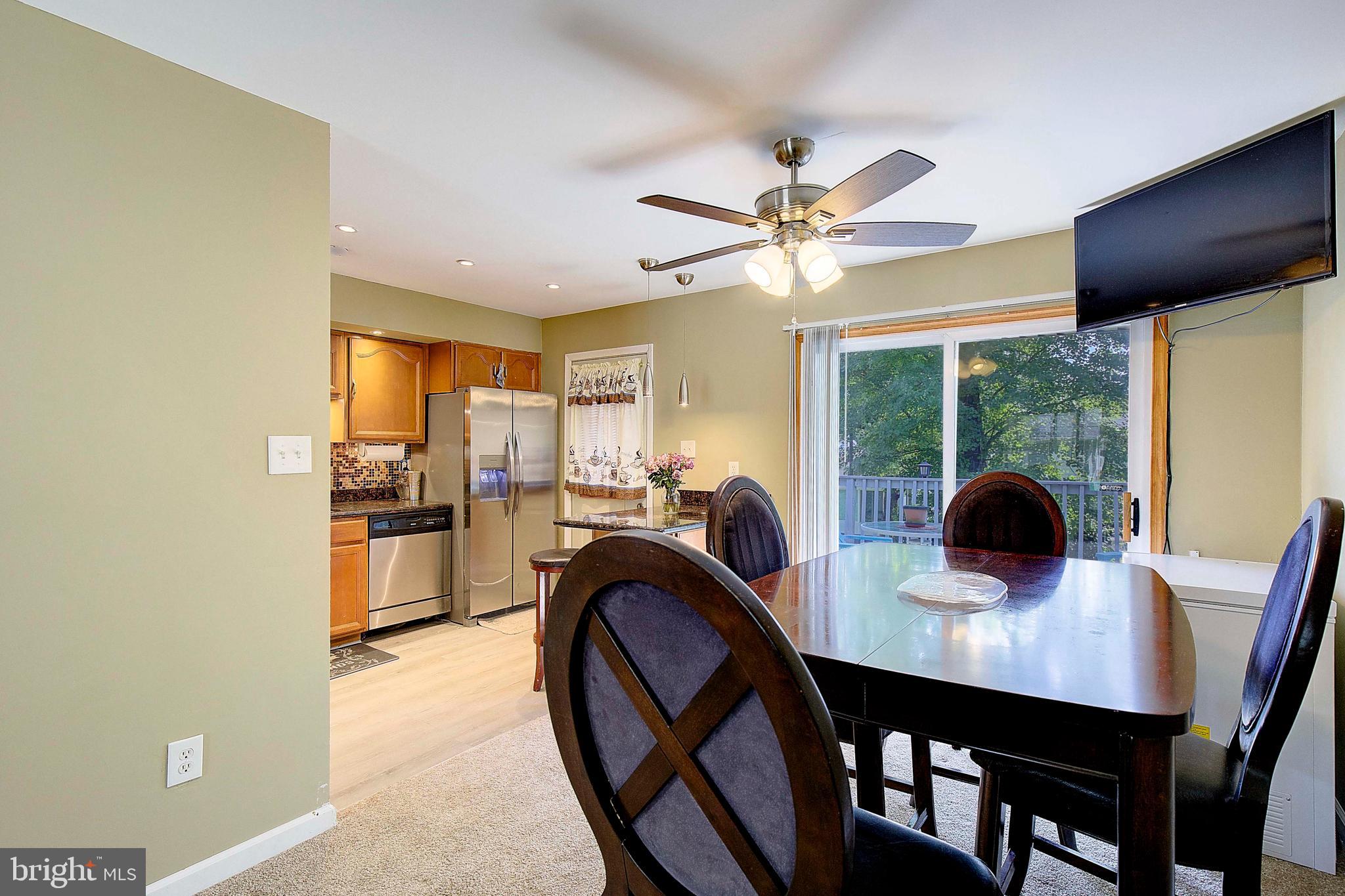 9209 Roxanne Drive Lanham, MD 20706 - Photo 8 of 33