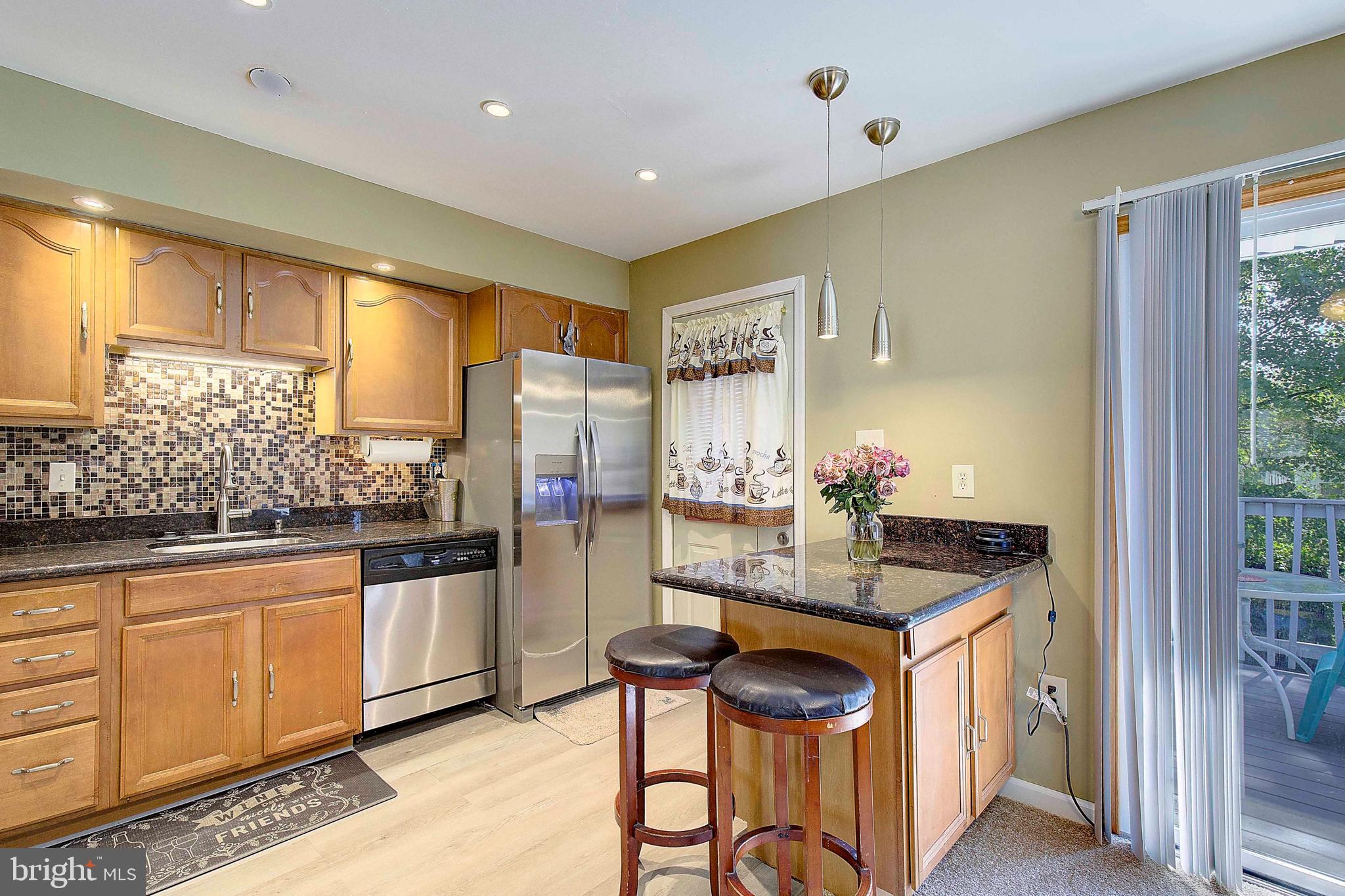 9209 Roxanne Drive Lanham, MD 20706 - Photo 10 of 33