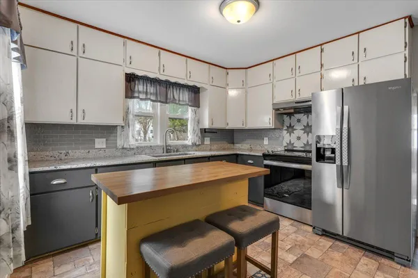 $229,900 | 819 Hopwood Avenue, Menomonie, WI 54751