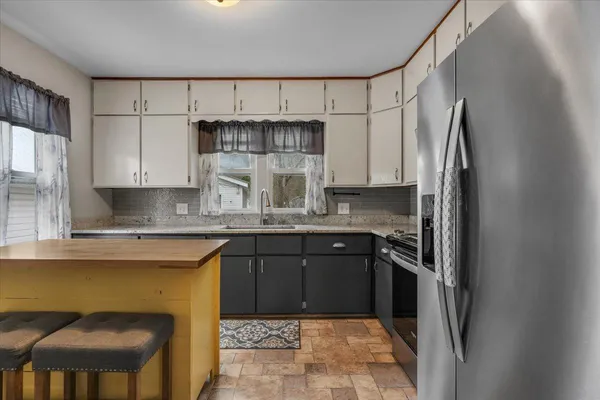 $229,900 | 819 Hopwood Avenue, Menomonie, WI 54751