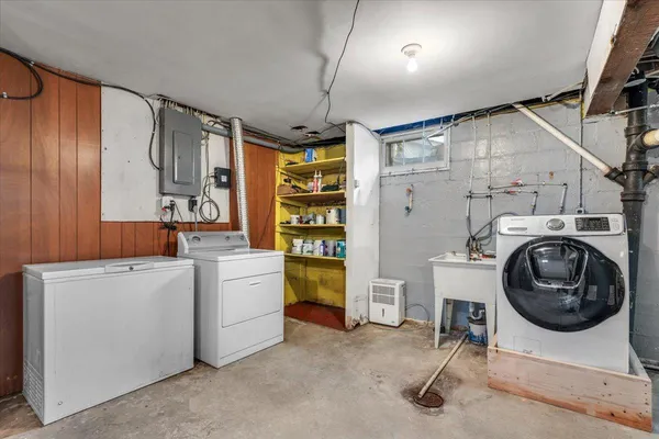 $229,900 | 819 Hopwood Avenue, Menomonie, WI 54751