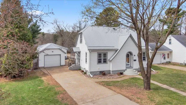 $229,900 | 819 Hopwood Avenue, Menomonie, WI 54751