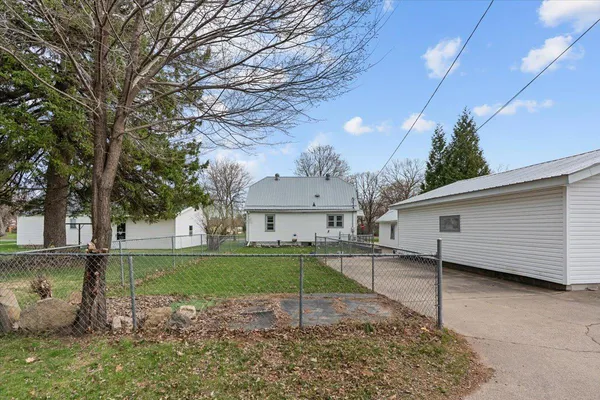 $229,900 | 819 Hopwood Avenue, Menomonie, WI 54751