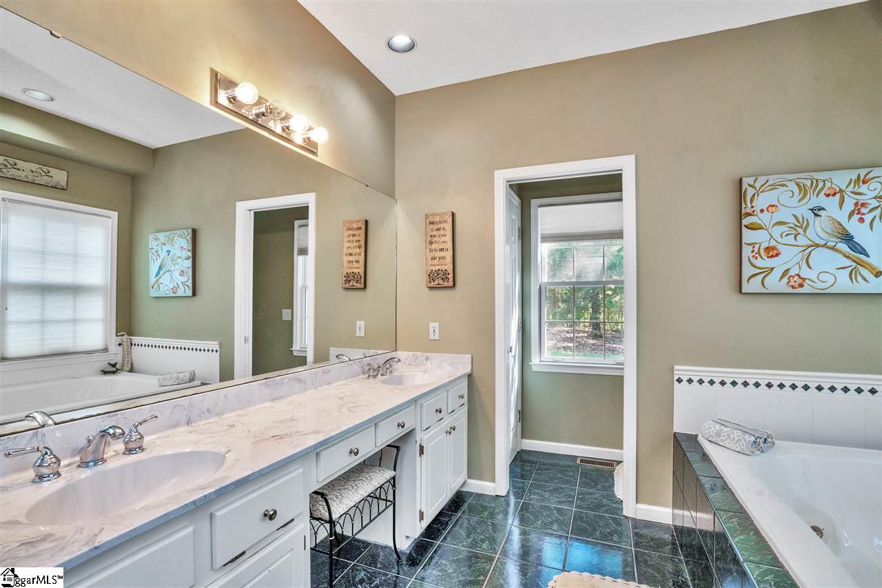 341 Lawton Road Central, SC 29630 - Photo 13 of 30 Gallery Image 13