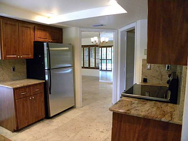 282 Northwest 11th Avenue Boca Raton, FL 33486 - Photo 4 of 25 Additional Photo