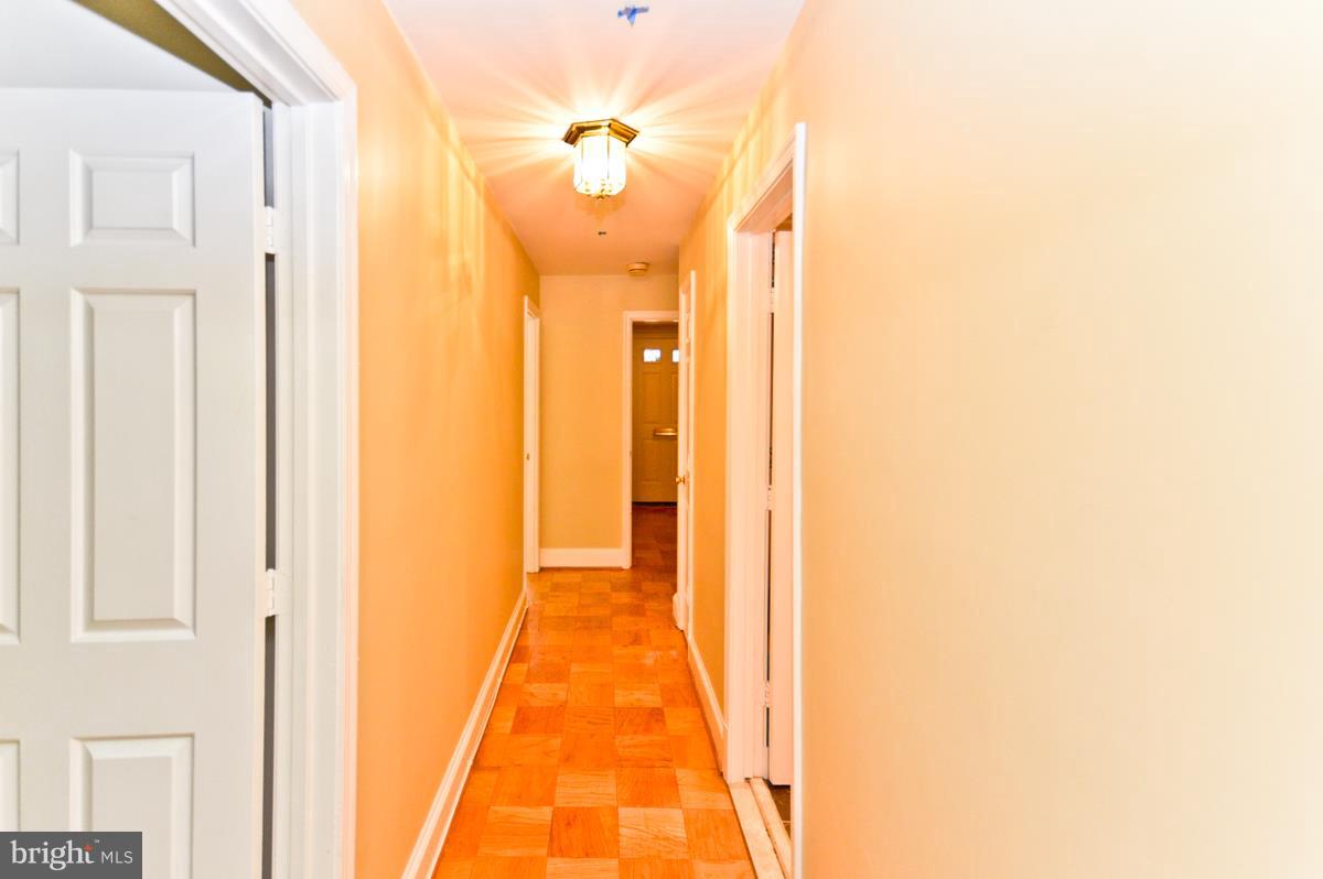 3273 Sutton Place Northwest, Unit D Washington, DC 20016 - Photo 15 of 29