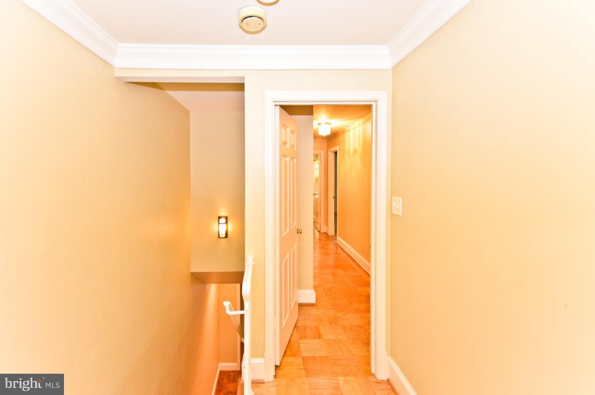 3273 Sutton Place Northwest, Unit D Washington, DC 20016 - Photo 6 of 29