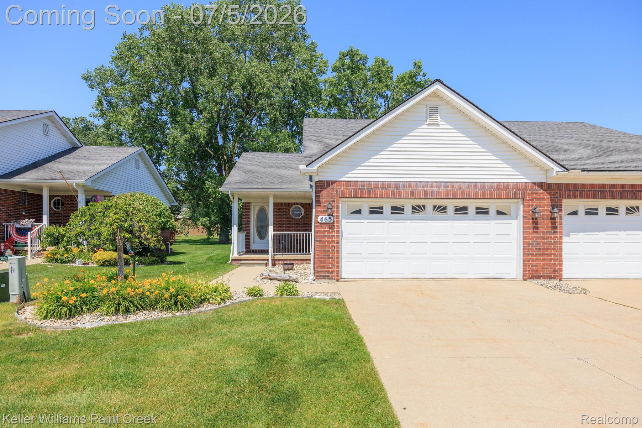 465 Victoria Lane Romeo, MI 48065 - Photo 1 of 25 456 Victoia Ln01.jpg
