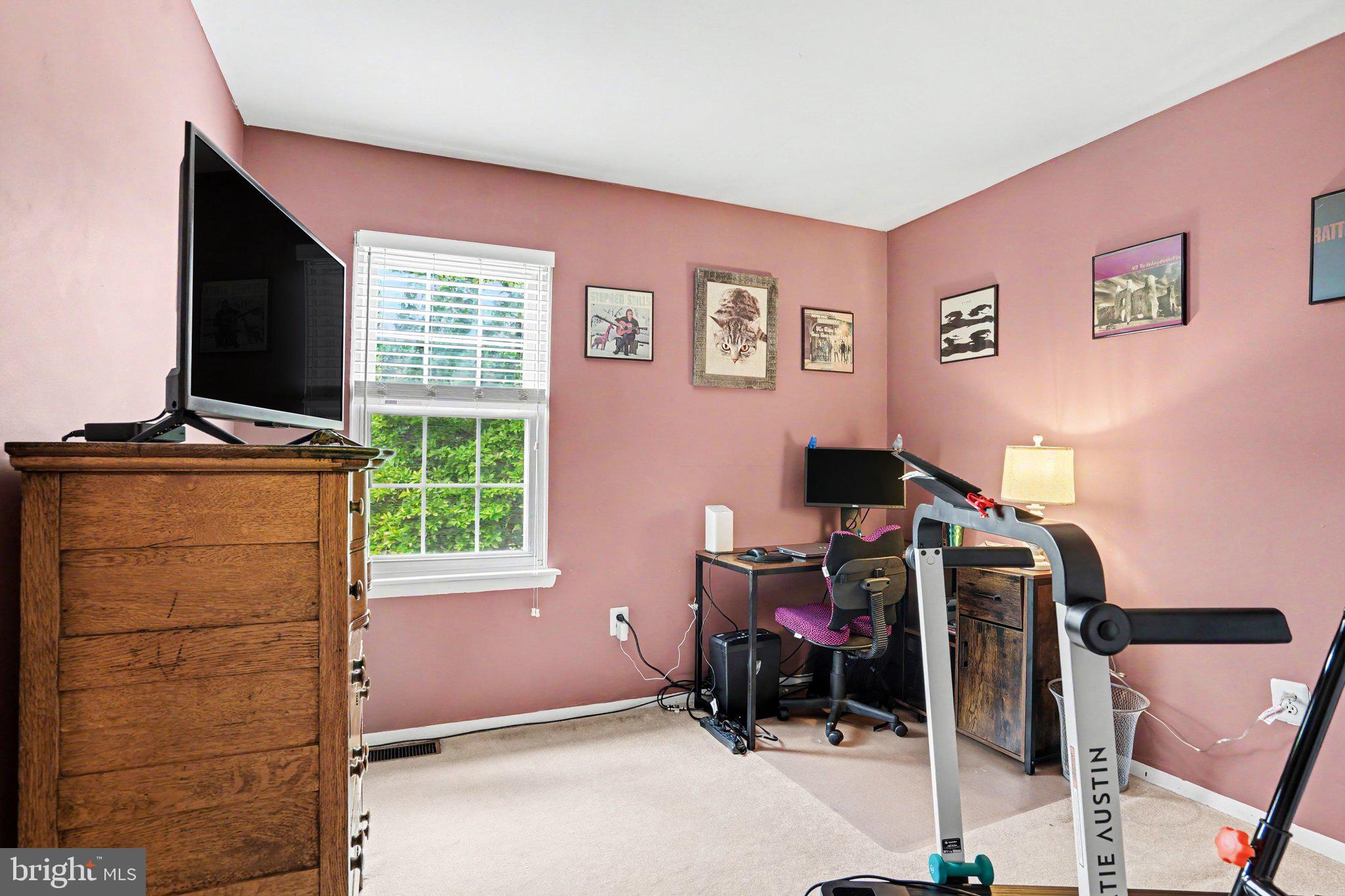300 Lopax Road Harrisburg, PA 17112 - Photo 15 of 28 Gallery Image 15