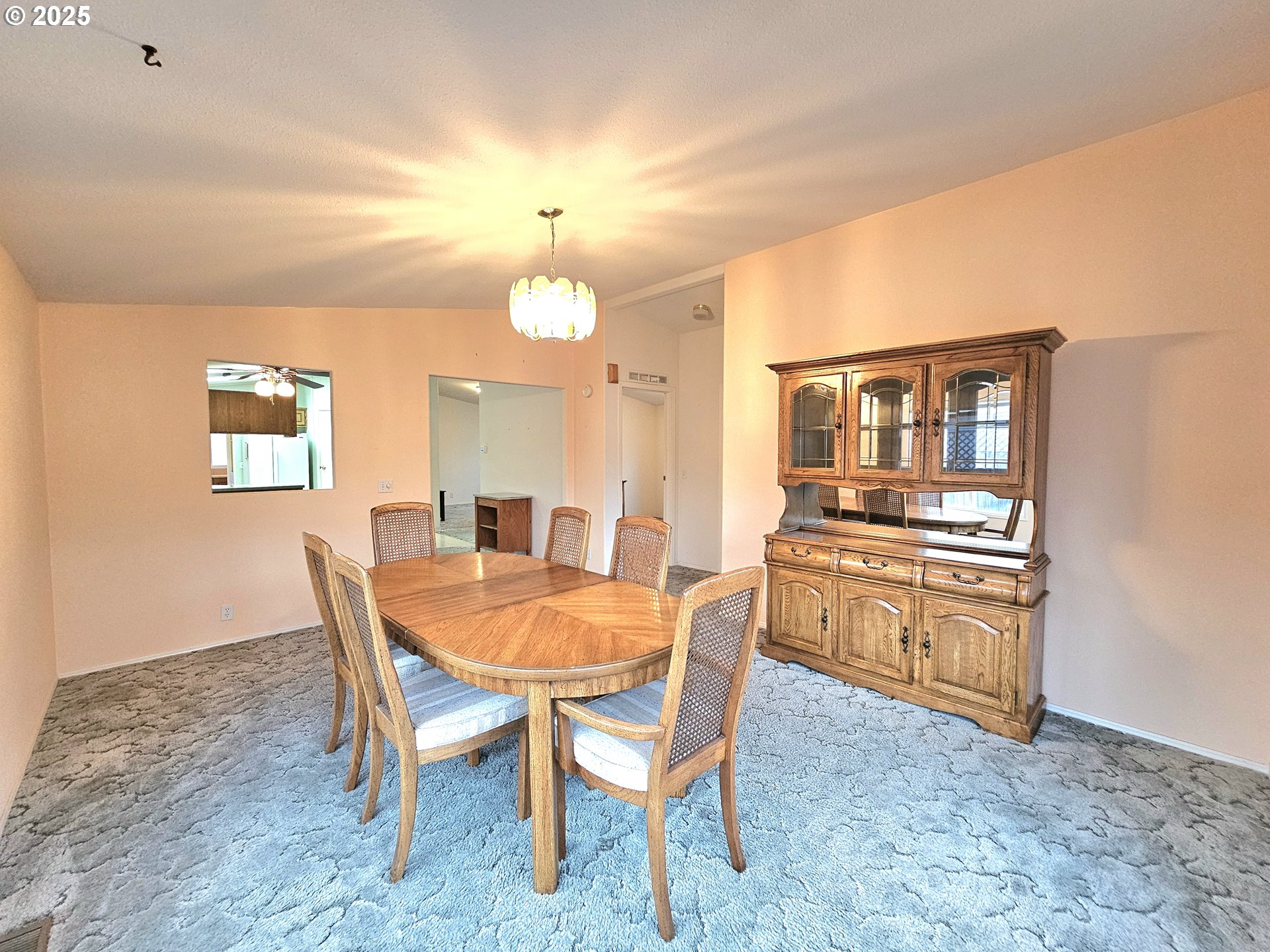 1621 Skipper Avenue Eugene, OR 97404 - Photo 13 of 36 Gallery Image 13