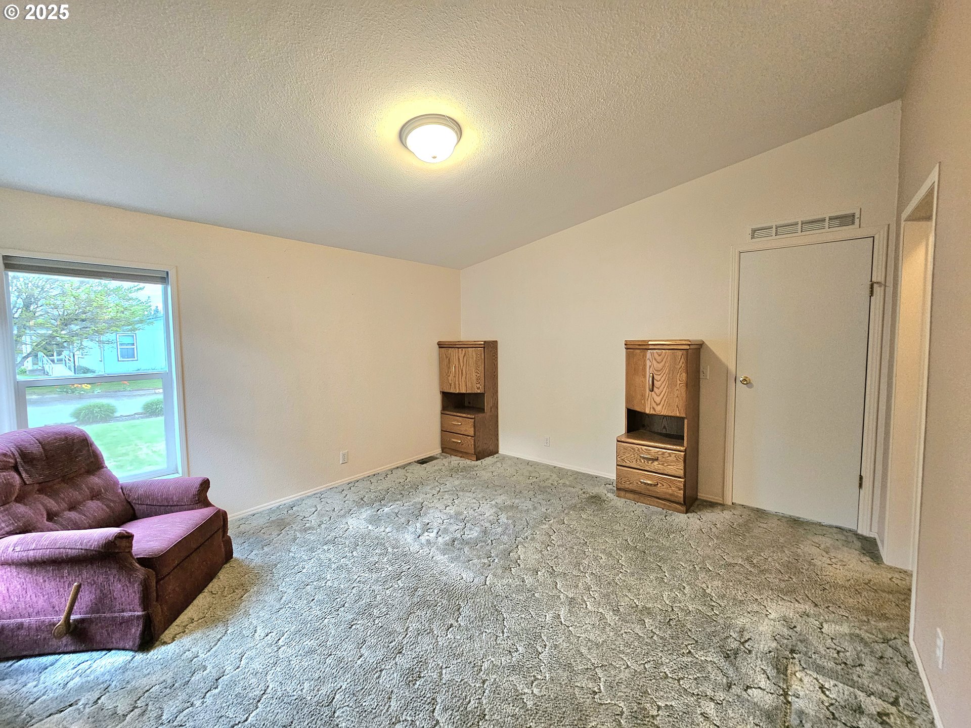 1621 Skipper Avenue Eugene, OR 97404 - Photo 17 of 36 Gallery Image 17