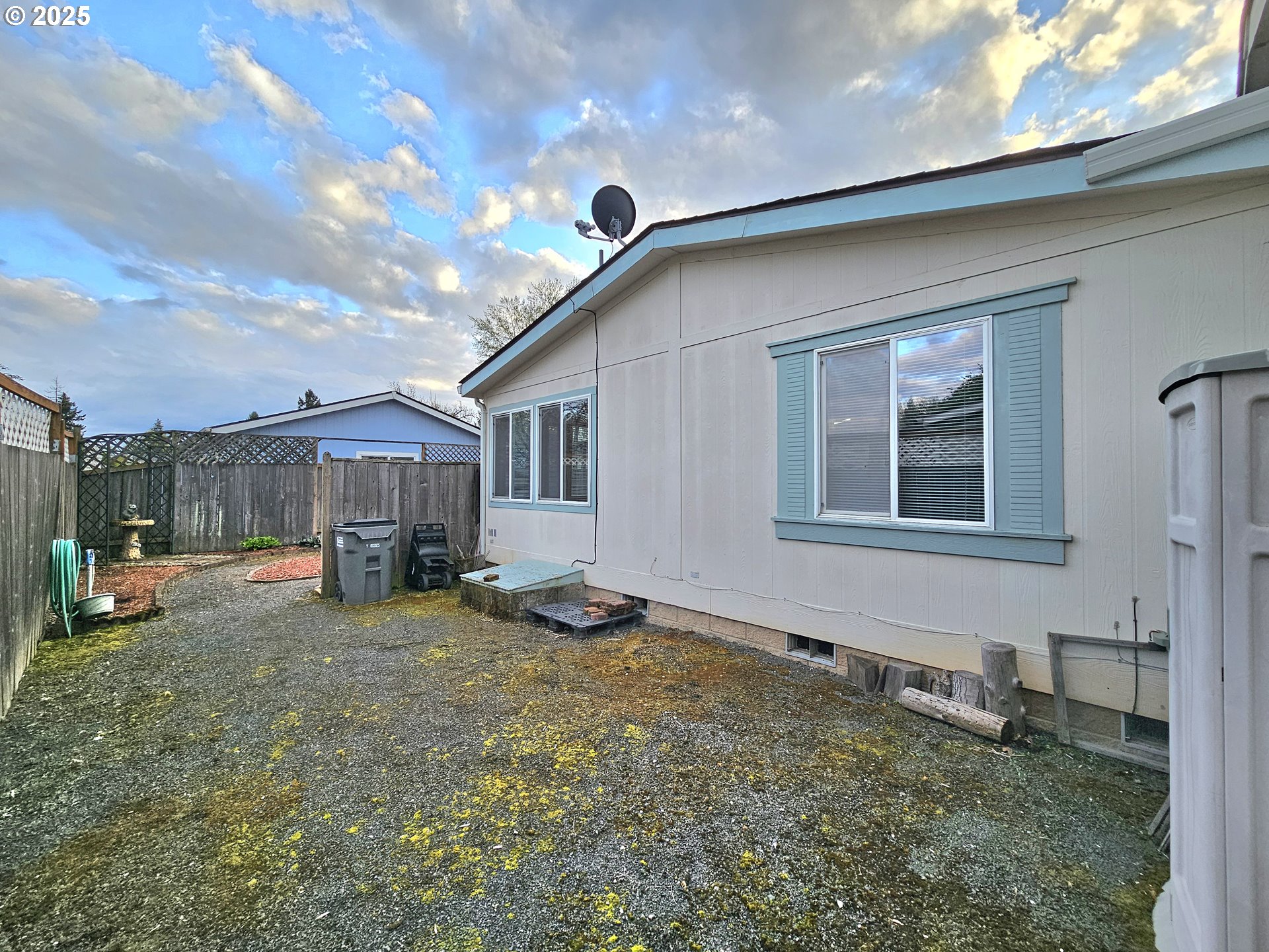 1621 Skipper Avenue Eugene, OR 97404 - Photo 34 of 36 Gallery Image 34