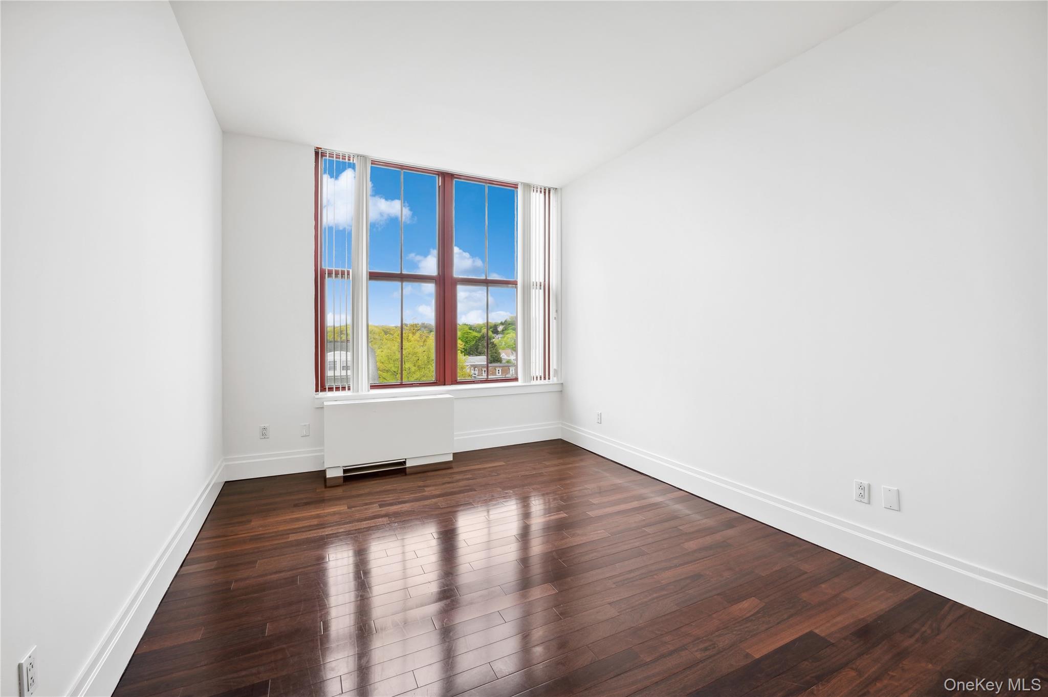 1 Scarsdale Road, Unit 613 Tuckahoe, NY 10707 - Photo 15 of 34 Second Bedroom