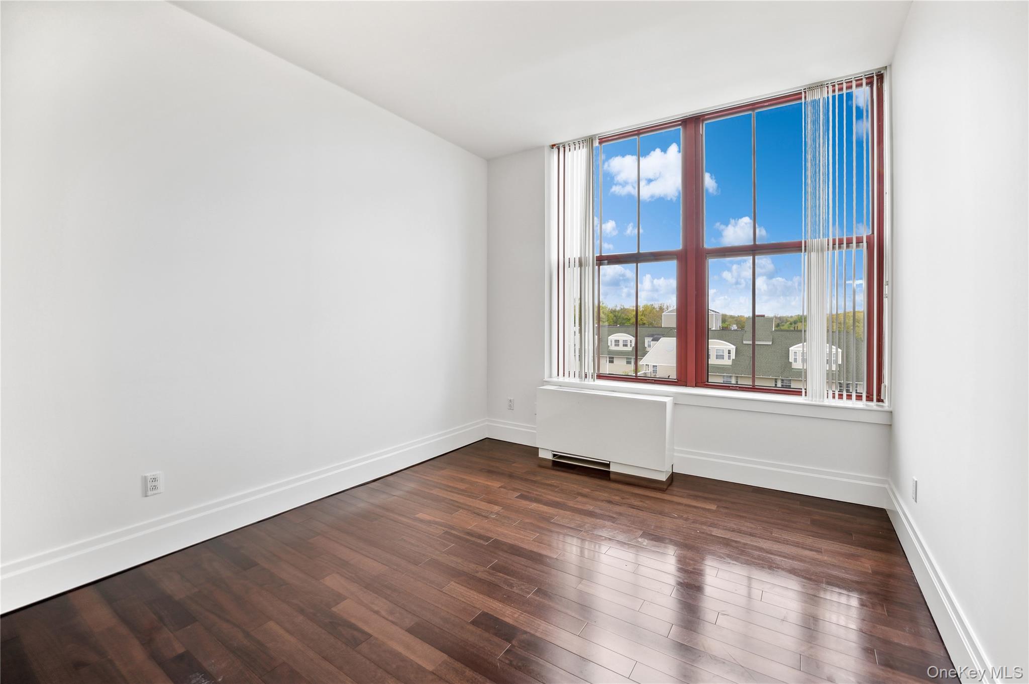 1 Scarsdale Road, Unit 613 Tuckahoe, NY 10707 - Photo 16 of 34 Second Bedroom
