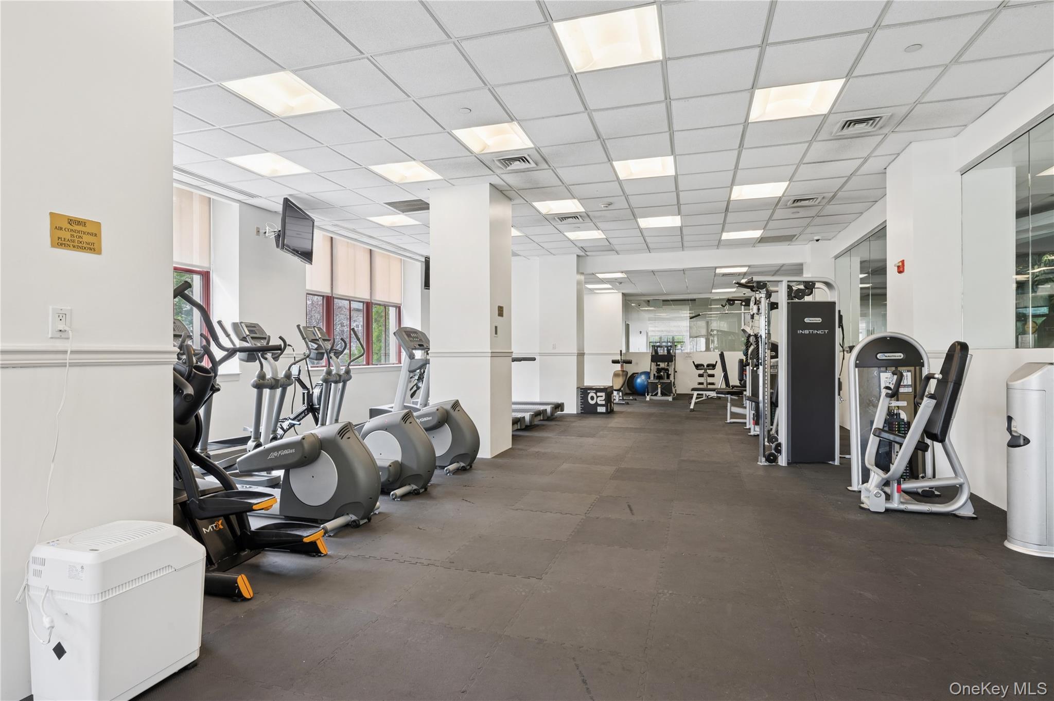1 Scarsdale Road, Unit 613 Tuckahoe, NY 10707 - Photo 22 of 34 Fitness Center