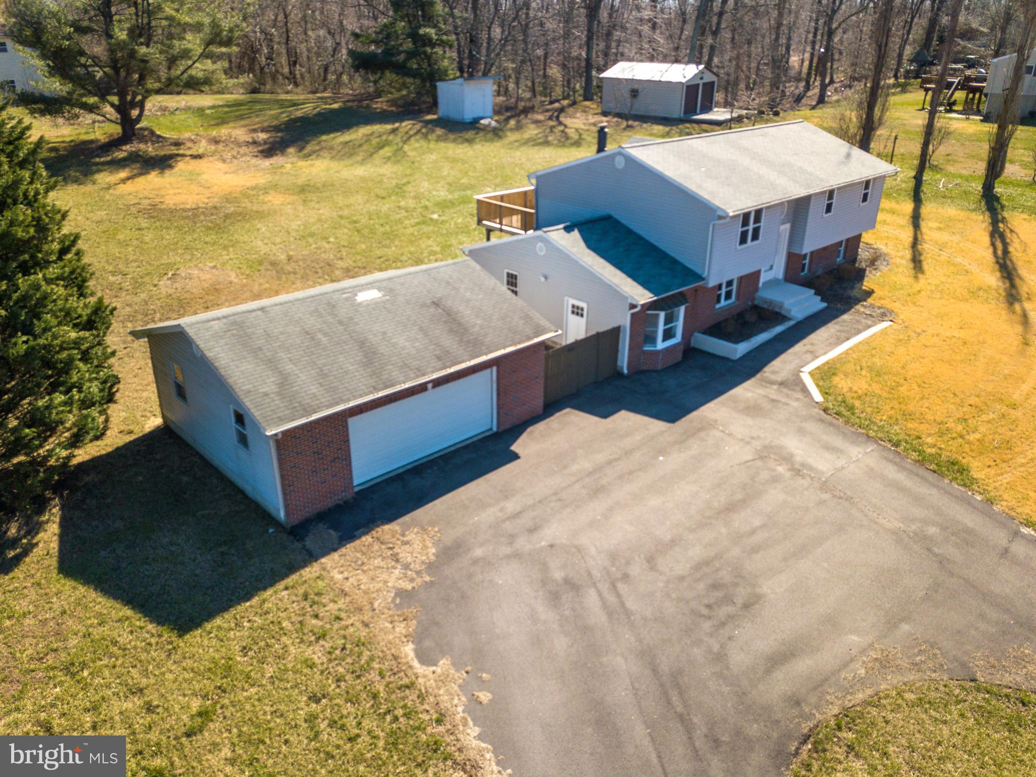 2981 Stinnett Road Huntingtown, MD 20639 - Photo 18 of 30 Exterior (Front)