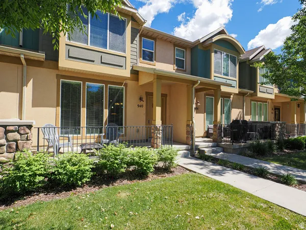 $419,900 | 940 West Willow Avenue, Farmington, UT 84025