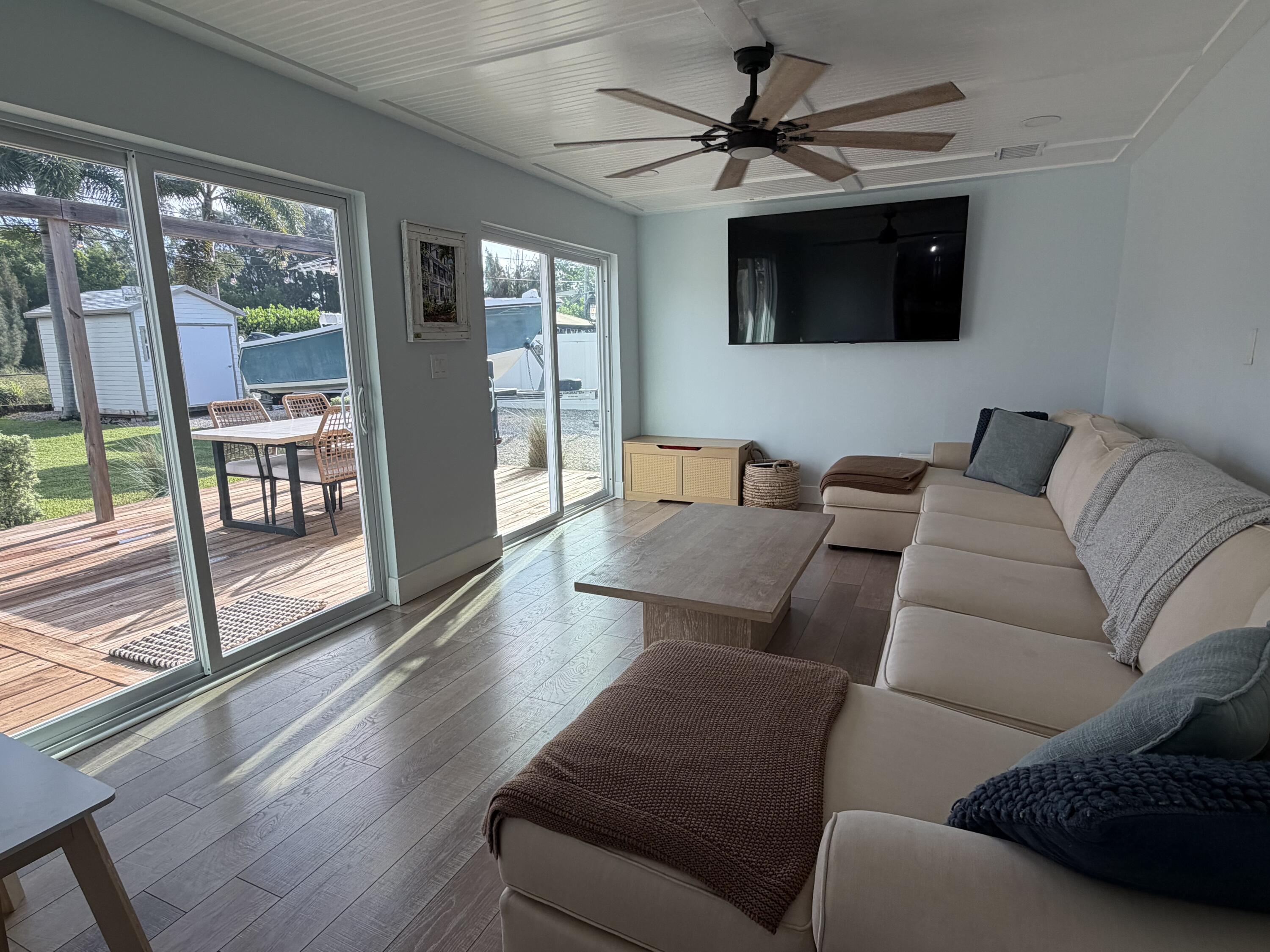 2637 Exuma Road West Palm Beach, FL 33406 - Photo 6 of 16 Family Room