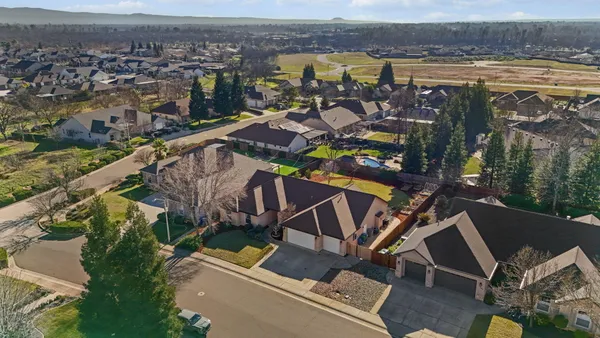 $649,900 | 3183 Agassi Lane, Redding, CA 96002