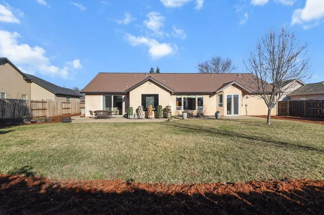 $649,900 | 3183 Agassi Lane, Redding, CA 96002