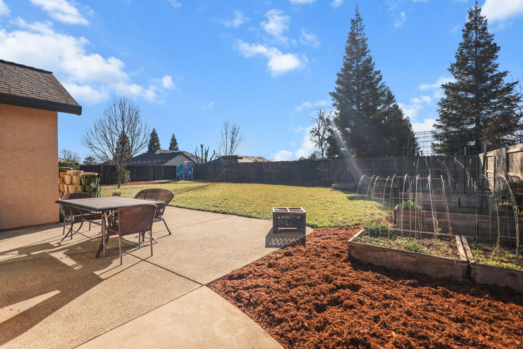 3183 Agassi Lane Redding, CA 96002 - Photo 38 of 41 Outdoor fun