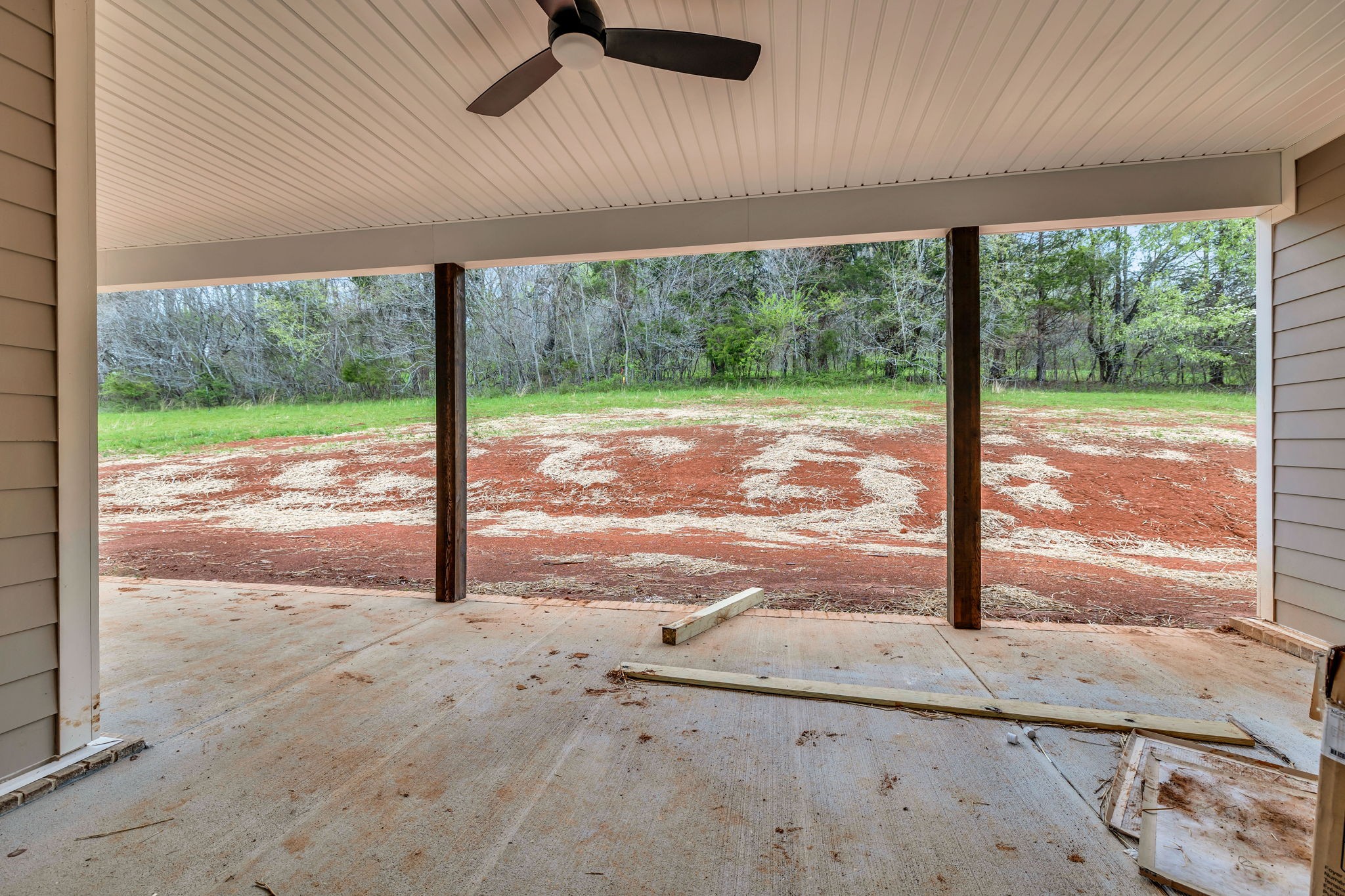 303 Noah Road Manchester, TN 37355 - Photo 52 of 63 a view of a yard with porch