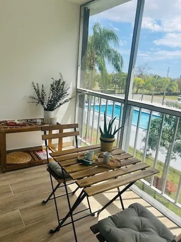 $124,900 | 1101 Hillcrest Court, Unit 306, Hollywood, FL 33021