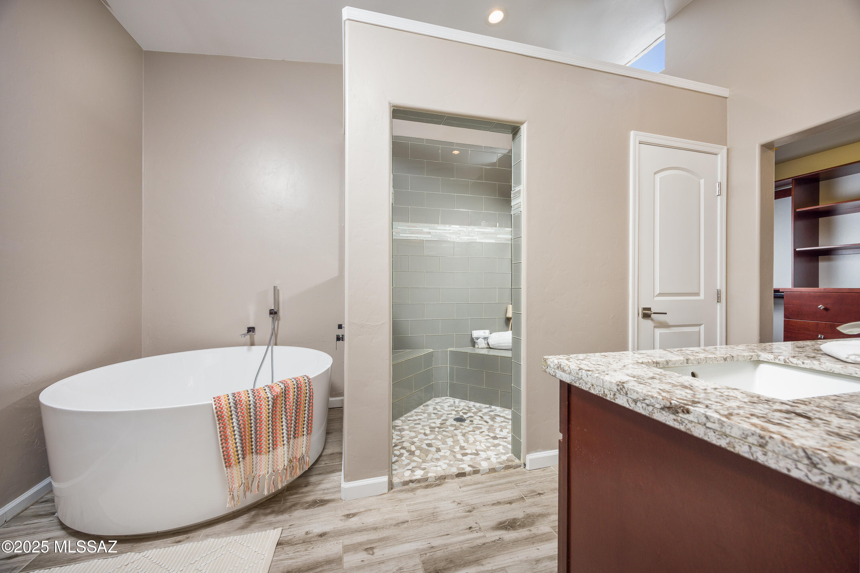 5642 East Spring Street Tucson, AZ 85712 - Photo 13 of 28