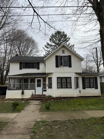 $149,900 | 1014 7th Street, Three Rivers, MI 49093