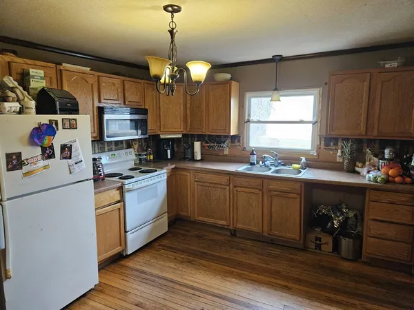 $149,900 | 1014 7th Street, Three Rivers, MI 49093