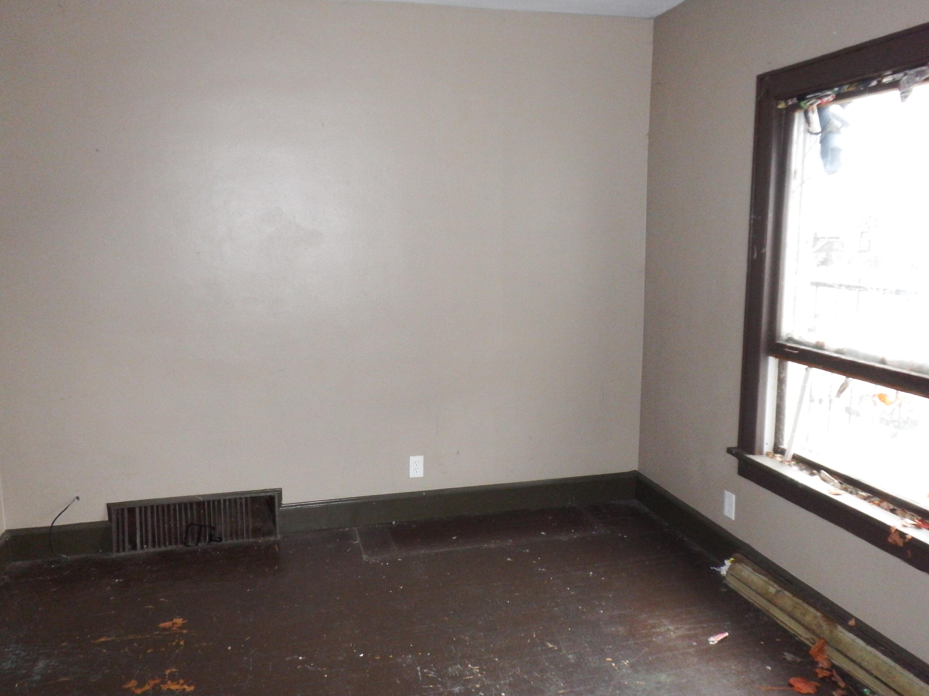 2149 North 41st Street Milwaukee, WI 53208 - Photo 4 of 15 living room