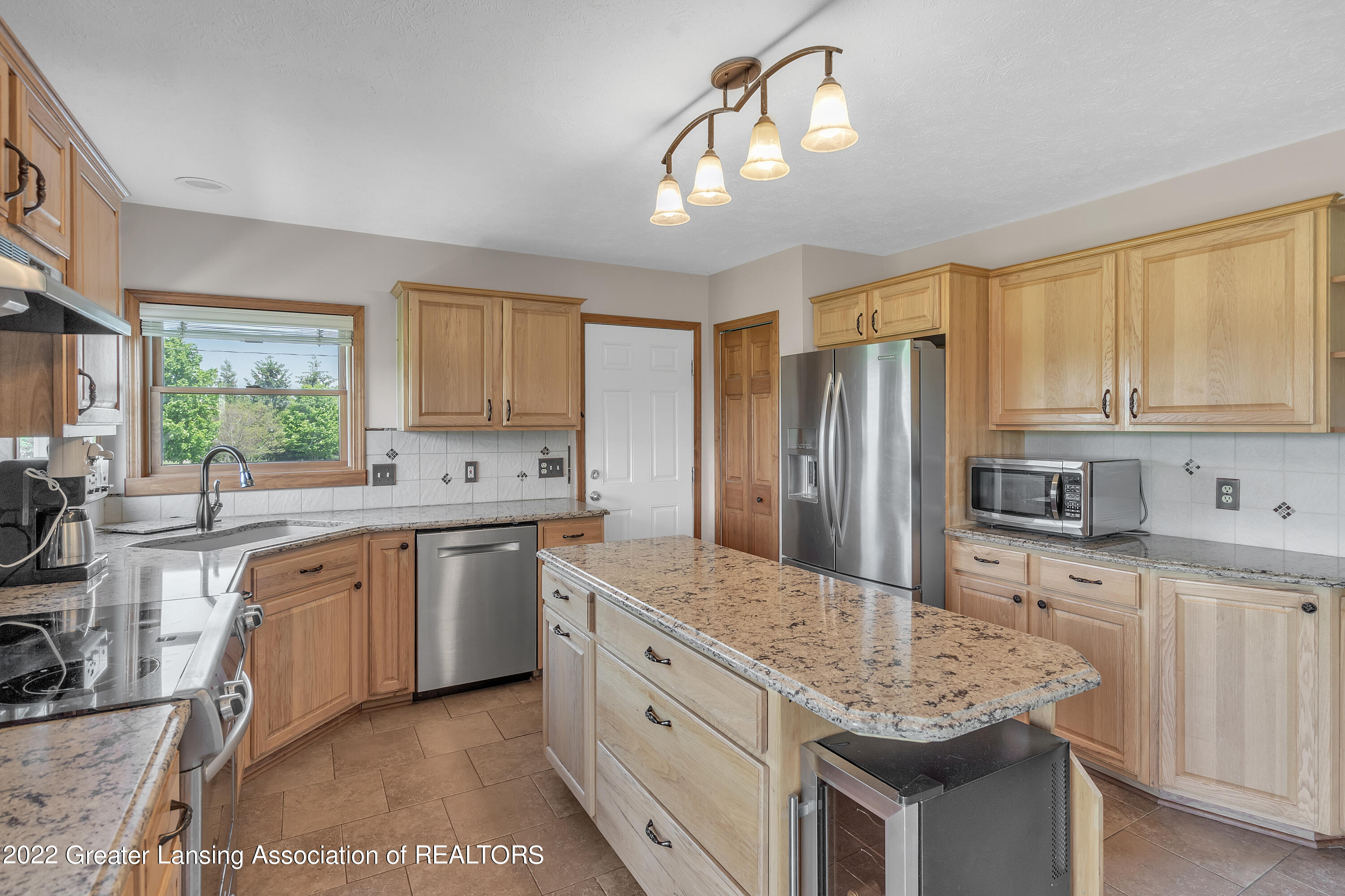 6340 West Pratt Road Dewitt, MI 48820 - Photo 13 of 50 Kitchen