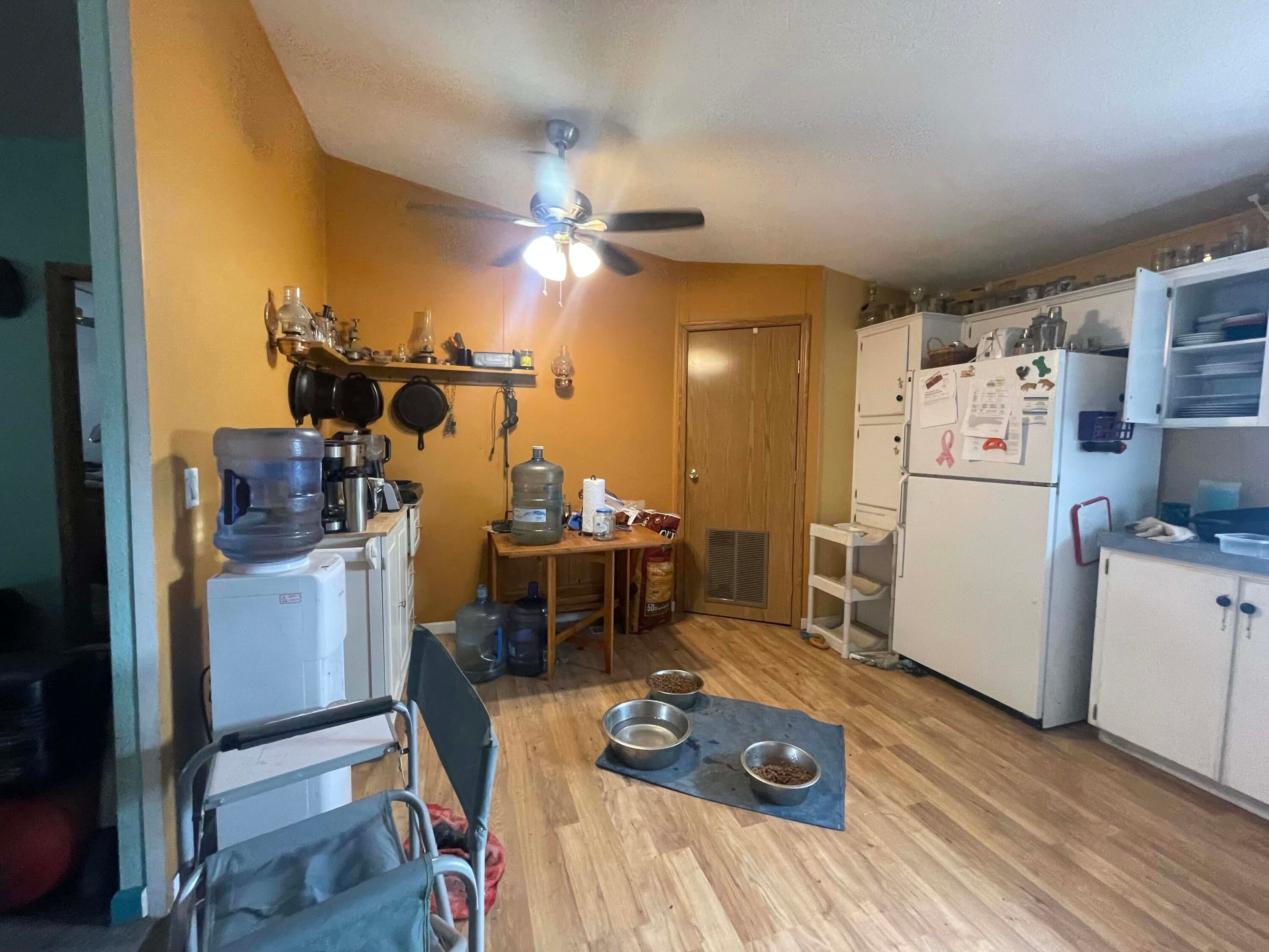 30852 Drews Road Chiloquin, OR 97624 - Photo 5 of 49 05