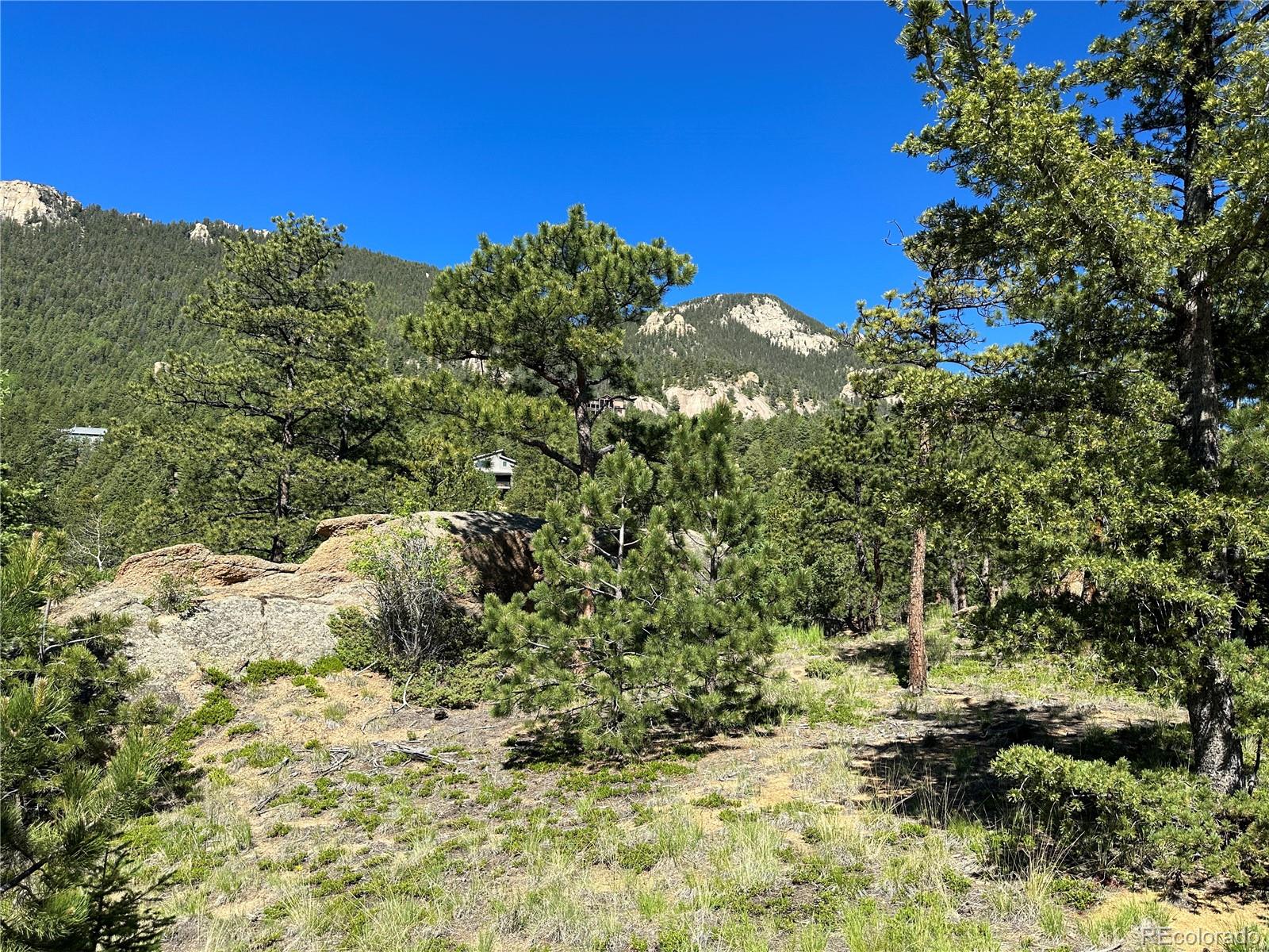 235 Waterfall Road Manitou Springs, CO 80829 - Photo 7 of 27 Gallery Image 7
