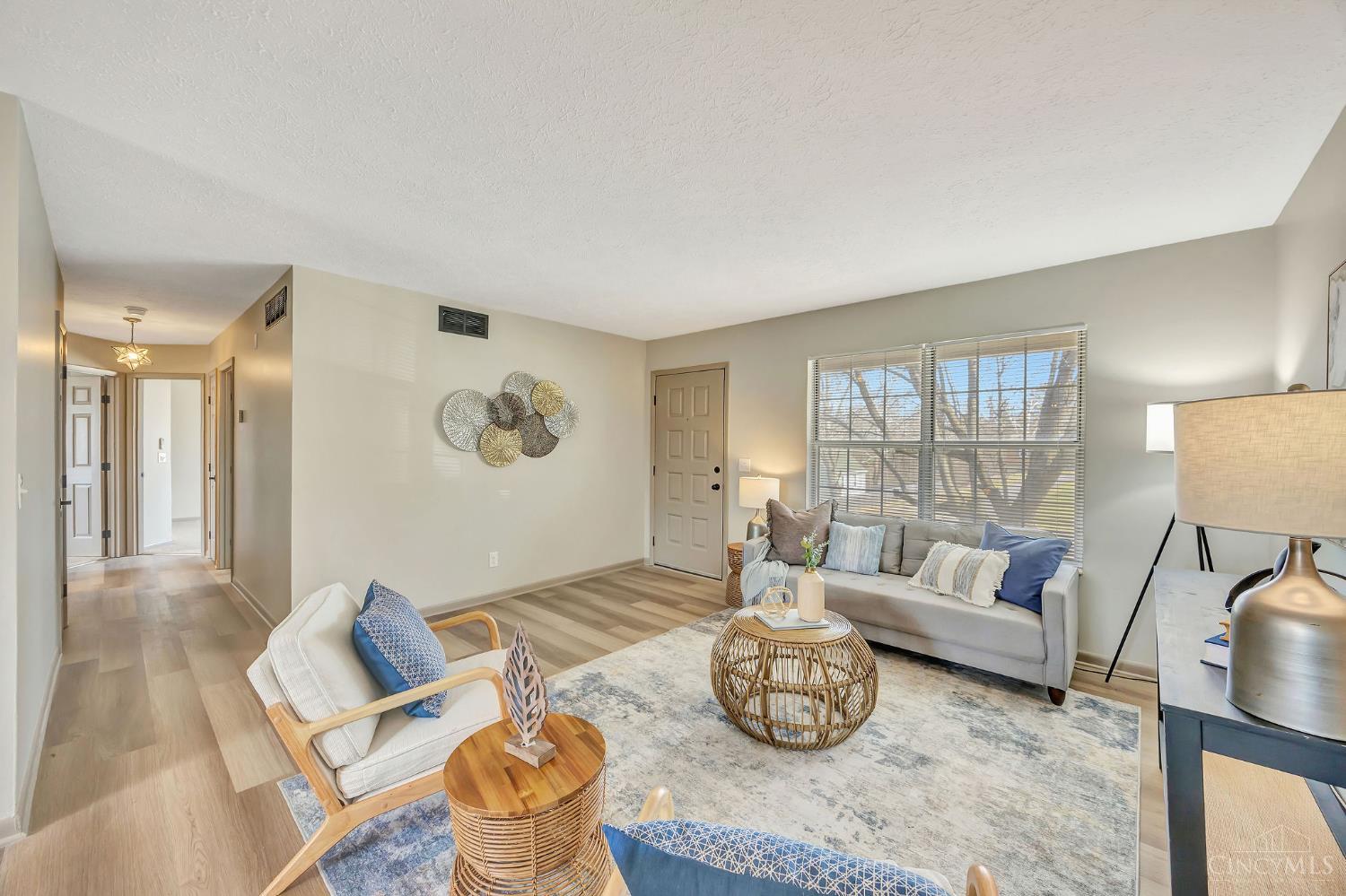 10493 West Mill Road Cincinnati, OH 45240 - Photo 8 of 65