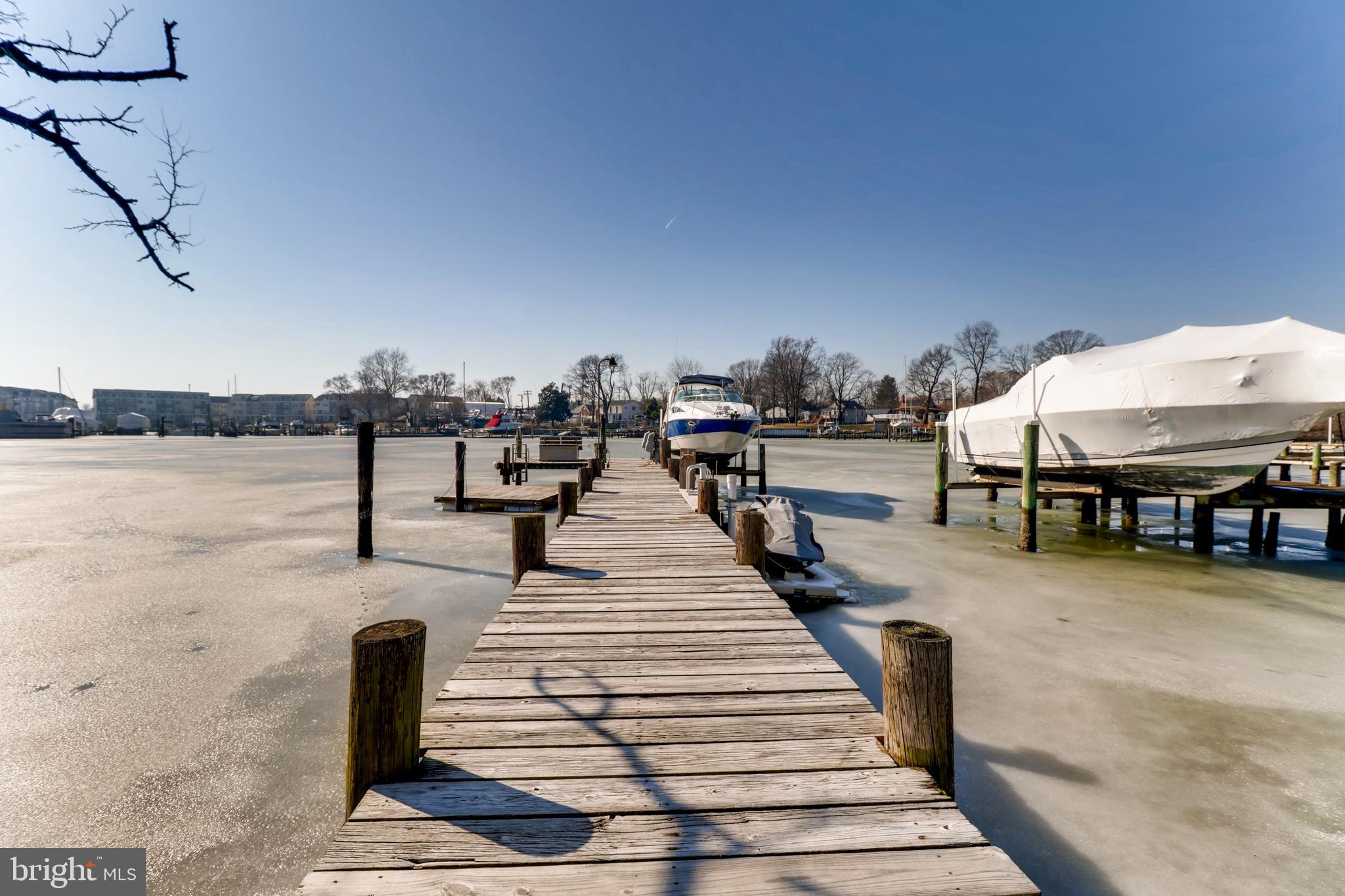 8211 Shore Road Baltimore, MD 21222 - Photo 41 of 46 Pier has lights/electric
