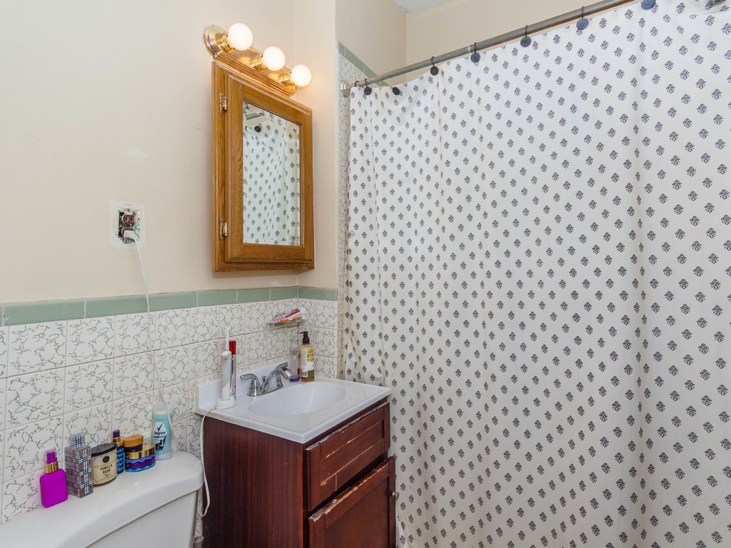 15 Goldsmith Street Boston, MA 02130 - Photo 26 of 29 Gallery Image 26