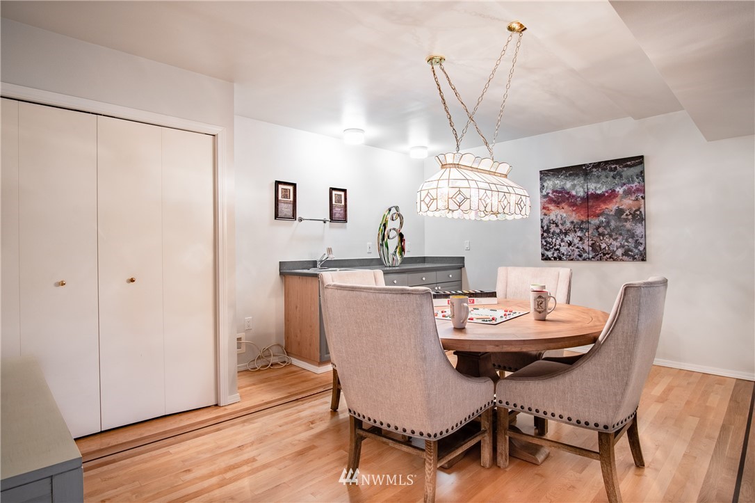 18601 106th Place Southeast Renton, WA 98055 - Photo 18 of 25 Gallery Image 18