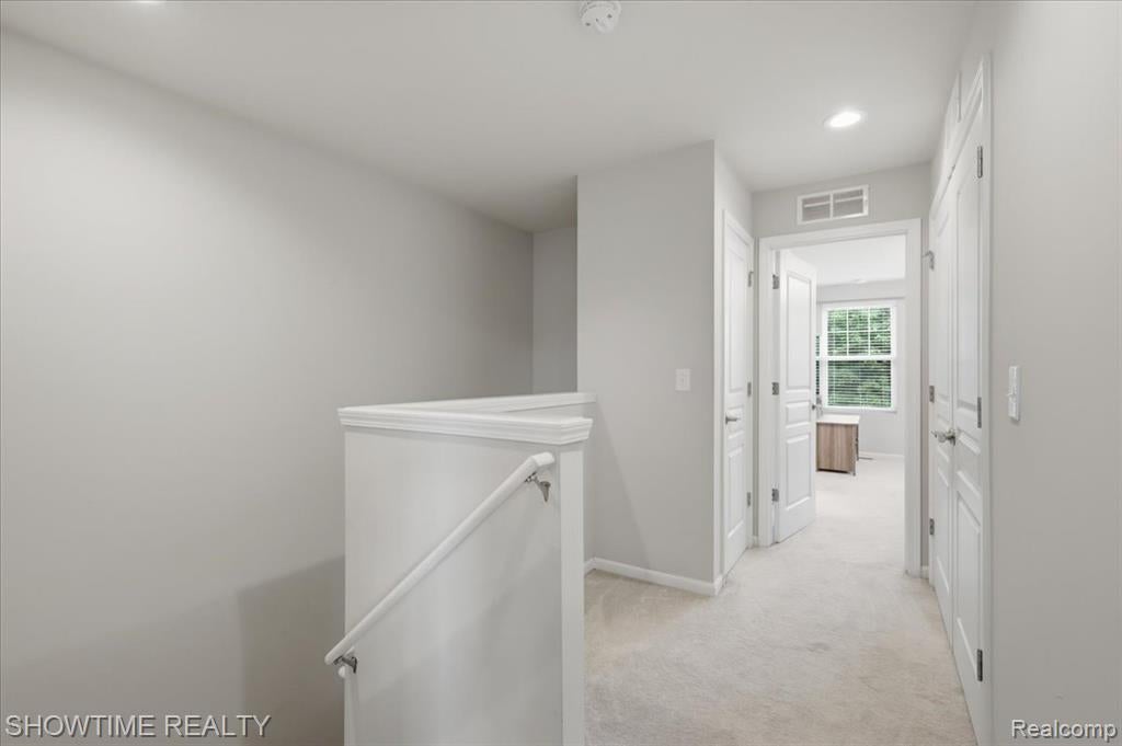 2849 Hartwick Drive Rochester, MI 48307 - Photo 20 of 39 Gallery Image 20