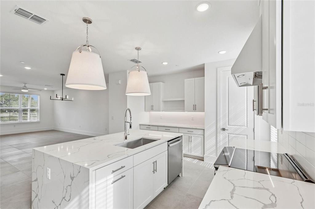 241 Pasquala Way, Unit 13 Oviedo, FL 32765 - Photo 3 of 29