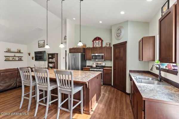 $839,000 | 23210 North Massif Road, Rathdrum, ID 83858