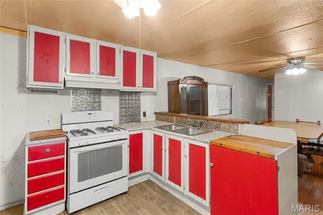 $52,000 | 2371 County Highway, Benton, MO 63736