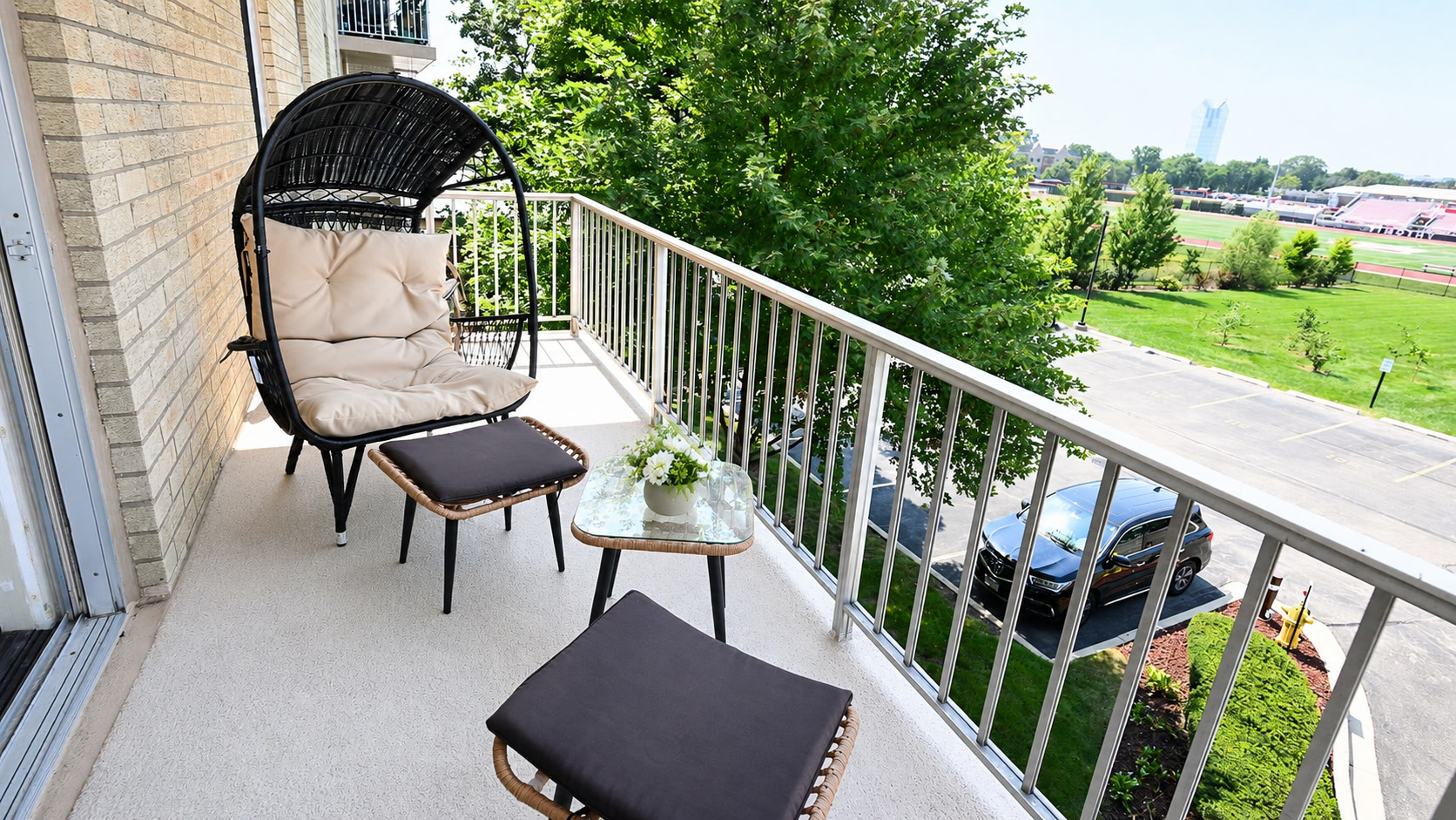 110 West Butterfield Road, Unit 307S Elmhurst, IL 60126 - Photo 11 of 12 Gallery Image 11