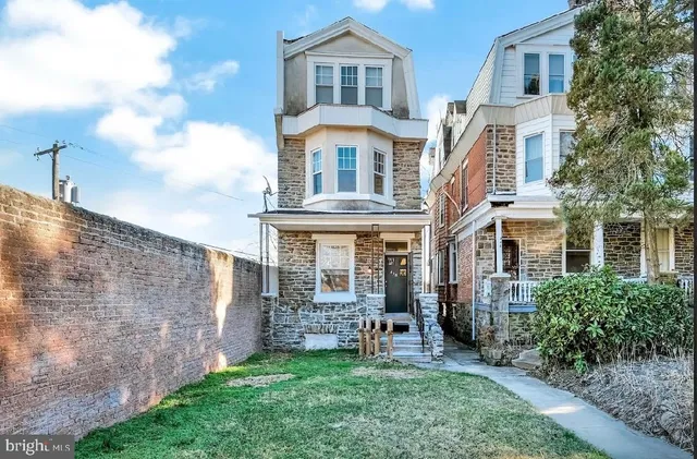 $1,575 | 468 East Walnut Lane, Unit 1, Philadelphia, PA 19144