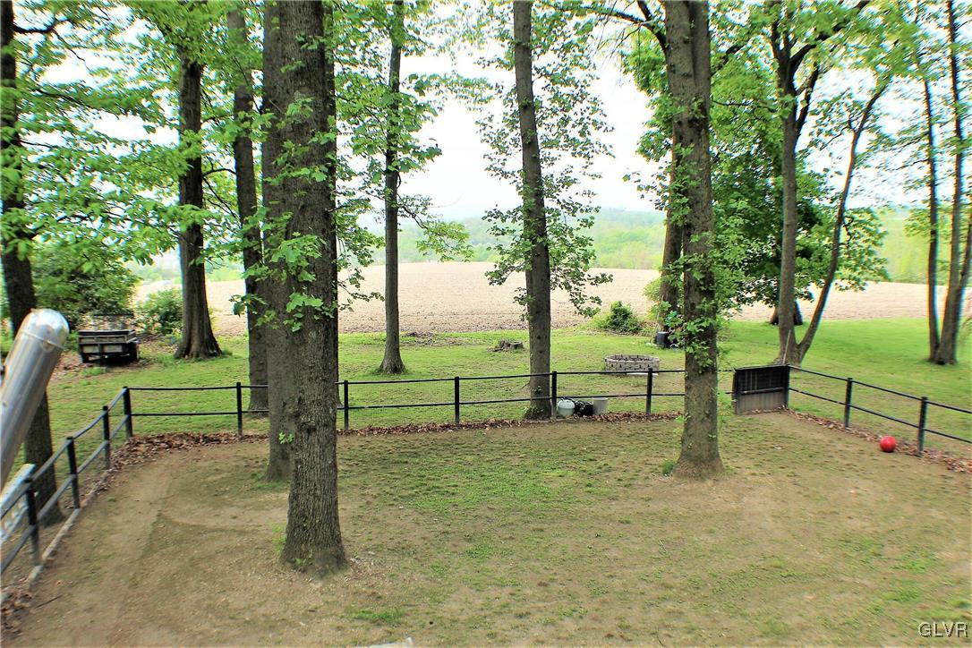 2569 Woods Edge Road Bath, PA 18014 - Photo 24 of 36 Gallery Image 24